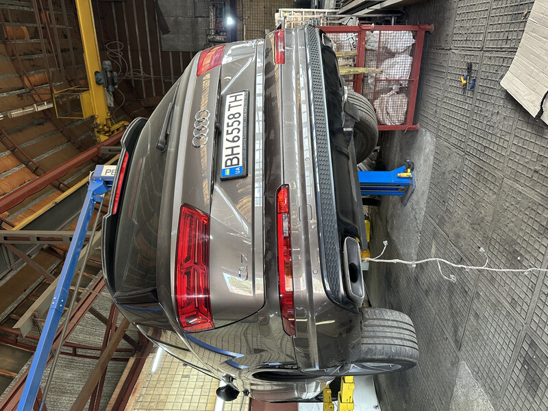 Бампер задний Audi Q7 2016 г.  3.0 л дизель Одесса