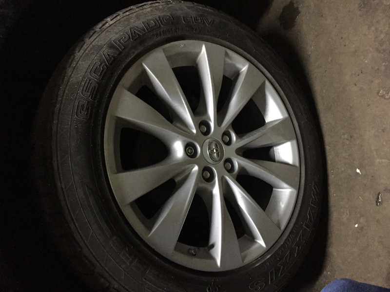 Maxxis escapade r19 245/55 Toyota Venza  2013 2.7 Бензин 