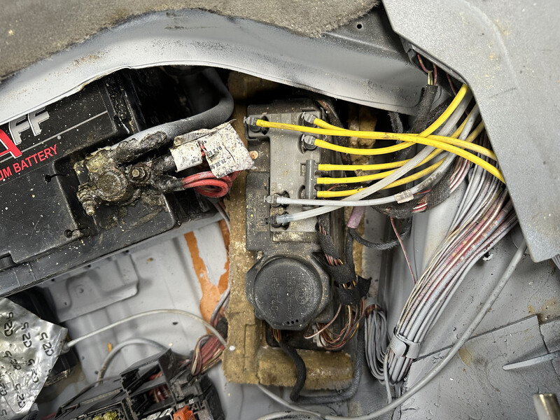 Насос компрессор центрального замка Mercedes-Benz E-Class W210 4matic 2001 3.2 Бензин Черкаси