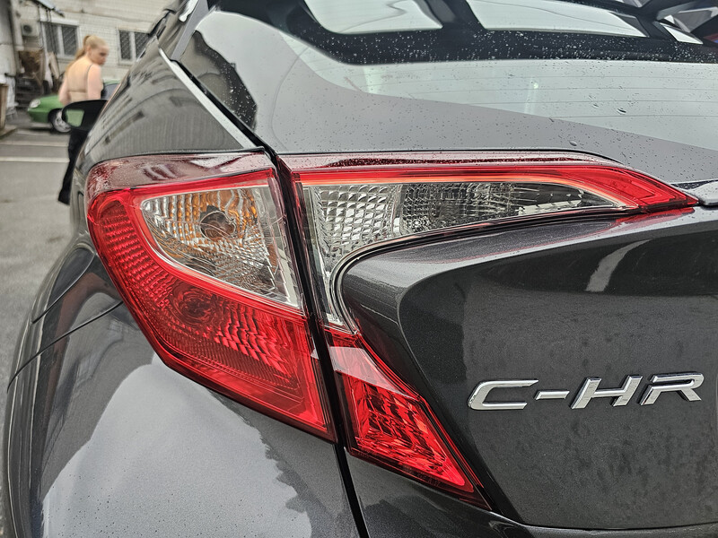 Ліхтар задній лівий Toyota C-HR  2021 хетчбек 2.0 Бензин Київ