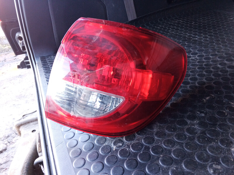 Ліхтар задній Toyota Sequoia  2008 5.7 Бензин 