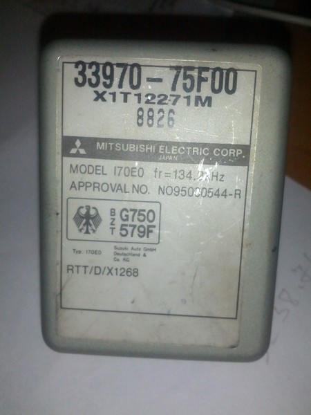 Блок иммобилайзера на сузуки вагон р 1999год, подходит от митс галант Suzuki Wagon R 1999 г.  1.0 л бензин Симферополь