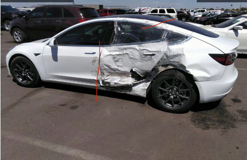 Четверть задняя левая Tesla Model 3  2018 75.0 Электро Киев