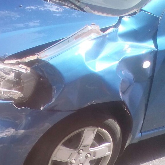 Крыло переднее левое Chevrolet Aveo SE 2007 г.  1.6 л бензин Киев