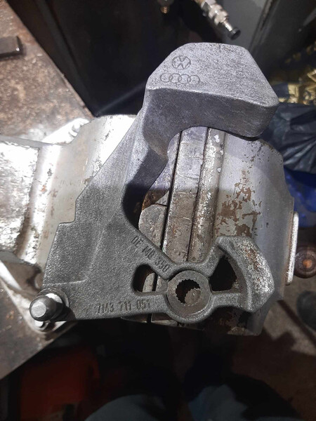 Важель куліси Volkswagen Sharan  2002 