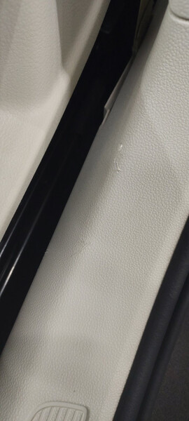 Накладки порогів внутрішні колір беж пр/лв Volkswagen Passat В8 2016 універсал 1.6 Дизель 