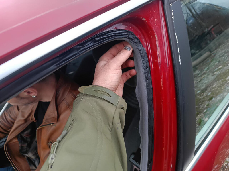 Уплотнитель двери BMW 5 Series E34  1991 2.5 Бензин Одесса