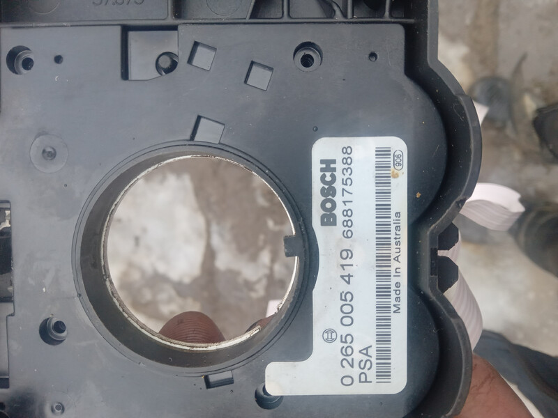 Шлейф кермової колонки Peugeot 807  2004 універсал 2.0 Дизель 