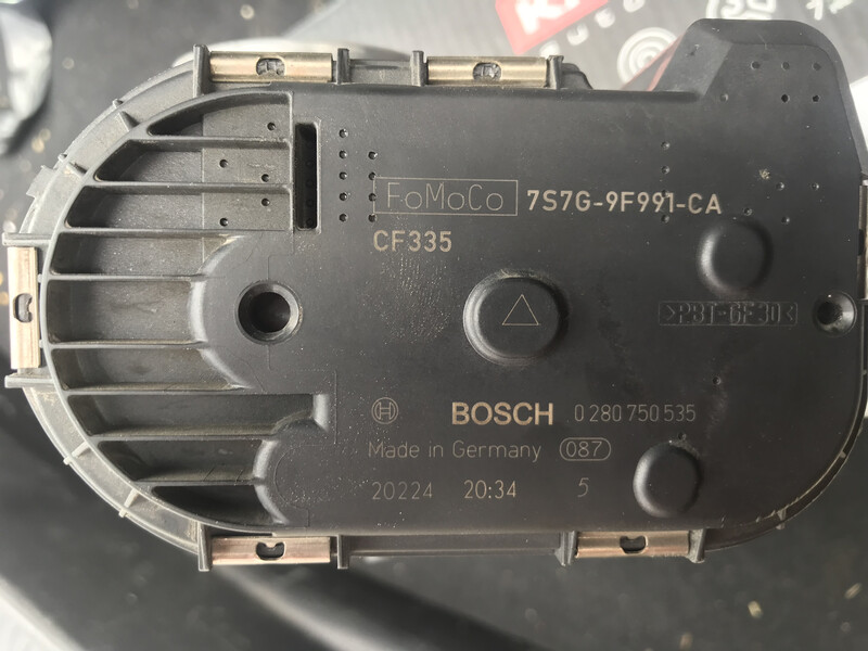 Дроссельная заслонка 0280750535   Ford Focus