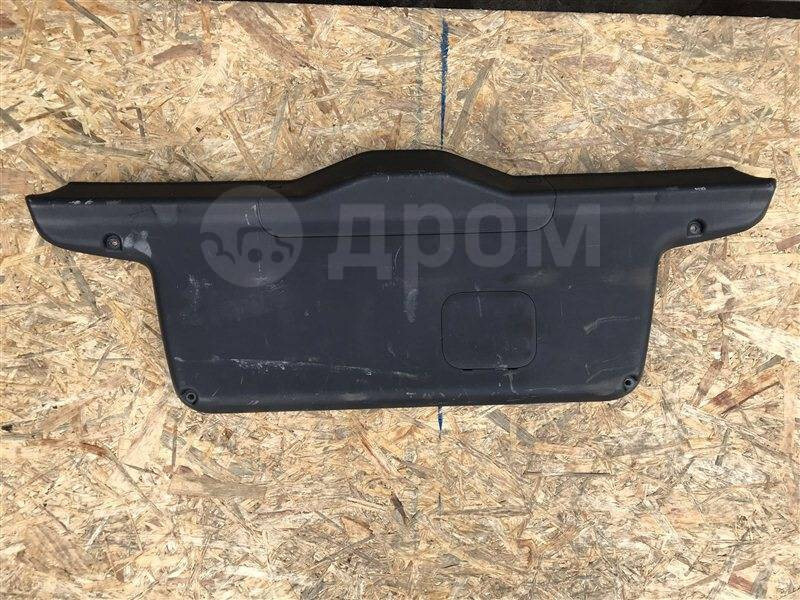 Накладка (карточка) двери багажника Hyundai Getz  2007 хетчбек 1.6 Бензин 