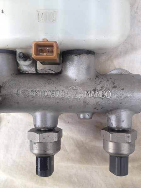 Главный тормозной цилиндр
 4854008200   SSangYong Kyron, SSangYong Rexton