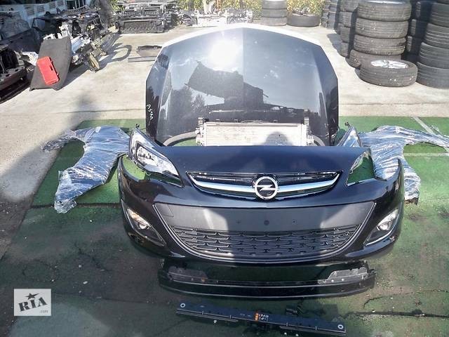 Решітка бампера Opel Astra 2013 р.  1.3 л дизель Полтава