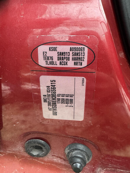 Дверь левая передняя 801013696R   Dacia Logan, Dacia Logan MCV, Dacia Logan Van, Renault Logan