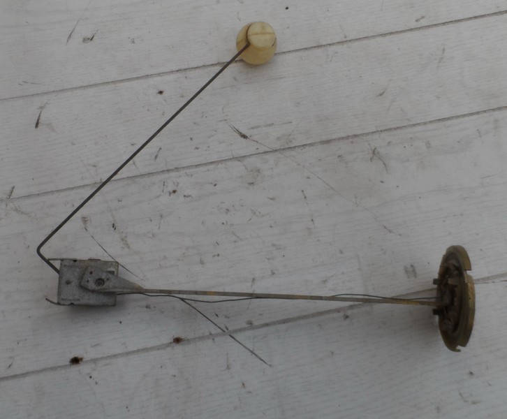 Датчик указателя уровня топлива Audi 80  1991 1.8 Бензин Винница