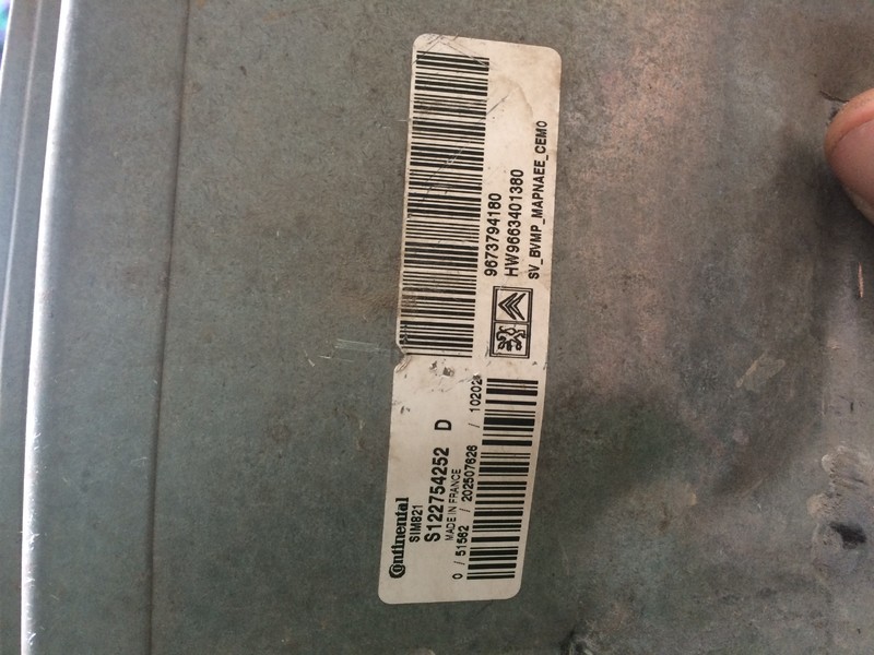 ЭБУ Peugeot 207 хэтчбек 2010 г.  1.4 л бензин Ровно