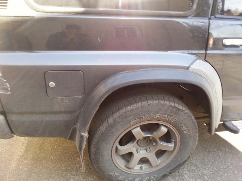 Расширитель крыла задний левый y60 Nissan Patrol Y61  1998 3.0 Бензин 