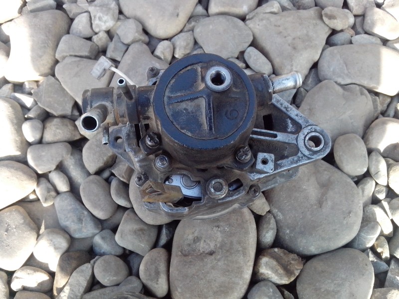 Генератор Nissan Terrano  1990 2.7 Дизель Ивано-Франковск