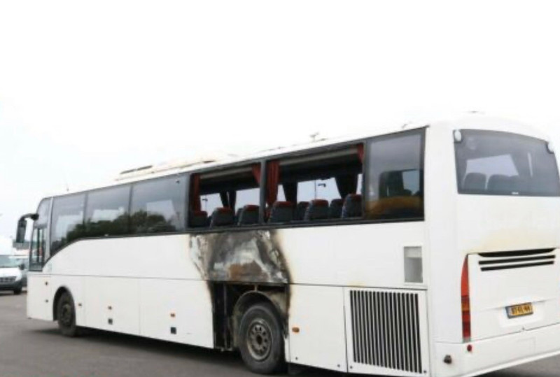 Стекла боковые 2 шт Volvo B7R B9R 2009 0.1 Бензин Полтава