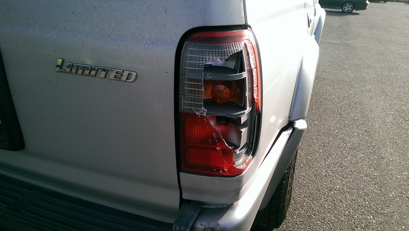 Фонарь сигнала торможения Toyota 4Runner 2000 г.  3.4 л бензин Одесса