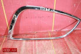 Окантовка противотуманной фары правая Hyundai ix35  2011 2.0 Бензин Киев