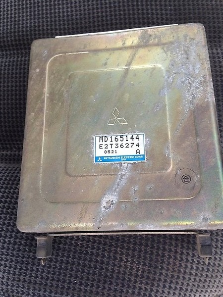Электронный блок управления двигателем MD 165144   Mitsubishi Galant