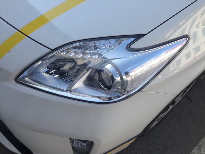 Основна фара у зборі Toyota Prius 30  2013 хетчбек 1.8 Гибрид 