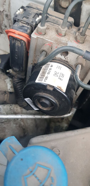 Блок ABS Suzuki Splash  2013 хэтчбек 1.2 Бензин Одесса