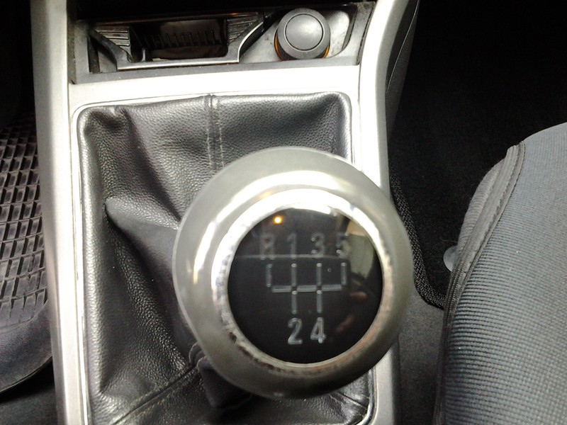 Рычаг КПП Opel Astra хэтчбек 2008 г.  1.6 л бензин Винница