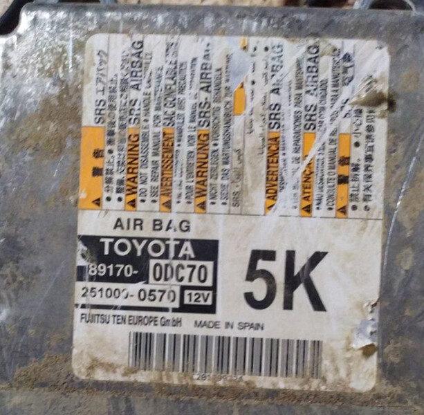 Блок управління Airbag 89170-0DC70   Toyota Yaris