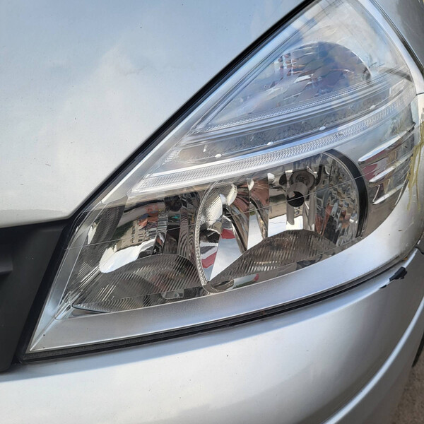 Фара передняя Renault Espace 4 2011 г.