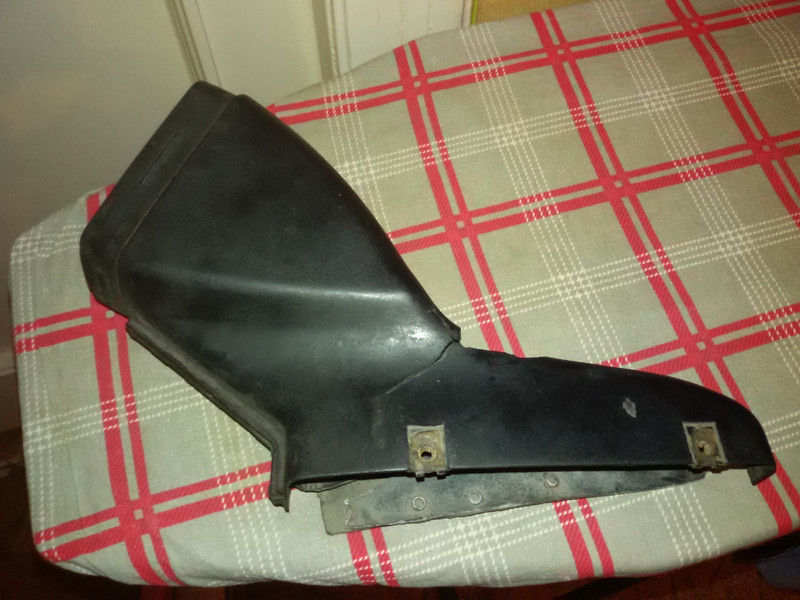 Впускной коллектор 3B0129617G   Skoda Superb, Volkswagen Passat