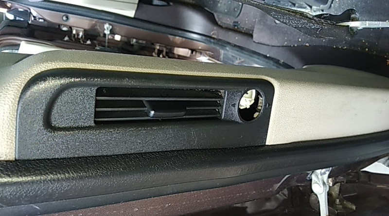 Дефлектор задний Renault Grand Scenic 3 2011 г.  1.6 л дизель Киев