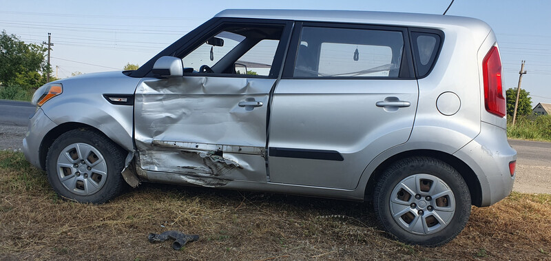 Двері передні праві Kia Soul GDI 2011 універсал 1.6 Бензин Дніпро