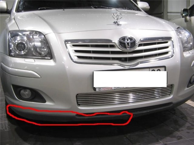 Губа переднього бампера 7685105010   Toyota Avensis