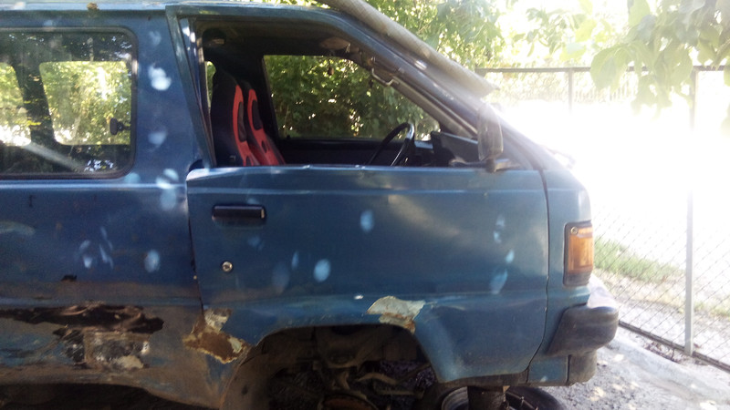 Дверь передняя правая в сборе Toyota Lite Ace  1989 1.8 Дизель Одесса