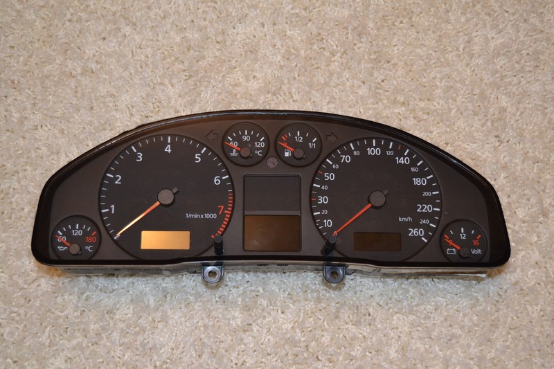 Щиток приборов Audi A6 C5  2000 1.8 Бензин Рожнятов