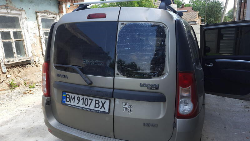 Стекло ляды Dacia Logan 2008 г.
