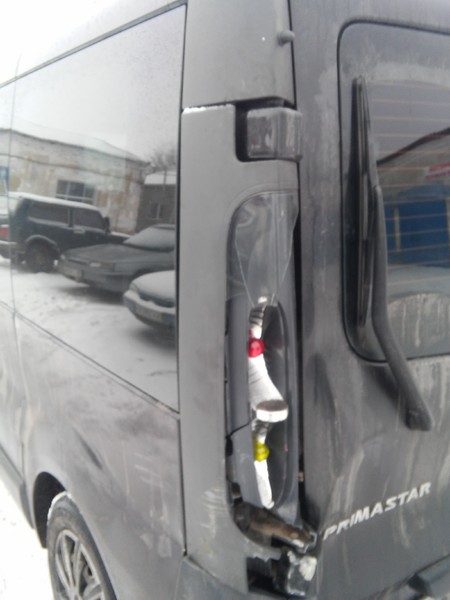 Фонарь задний левый Nissan Primastar  2004 1.9 Дизель Пирятин