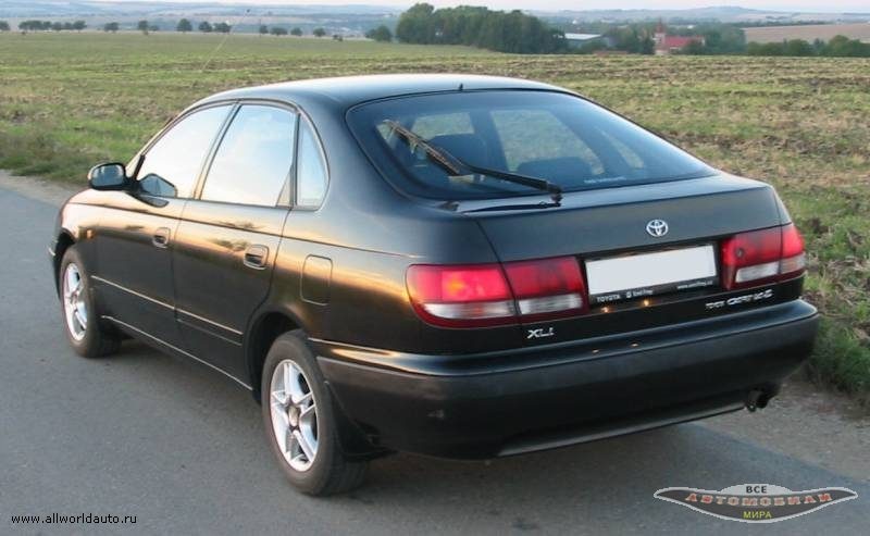 2 стопи задніх Toyota Carina E  1995 хетчбек 1.6 Бензин 
