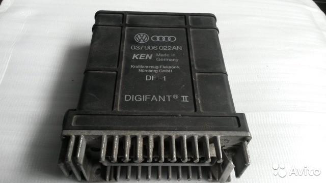 Бортовой компьютер 037906022 AN   Volkswagen Golf, Volkswagen Passat