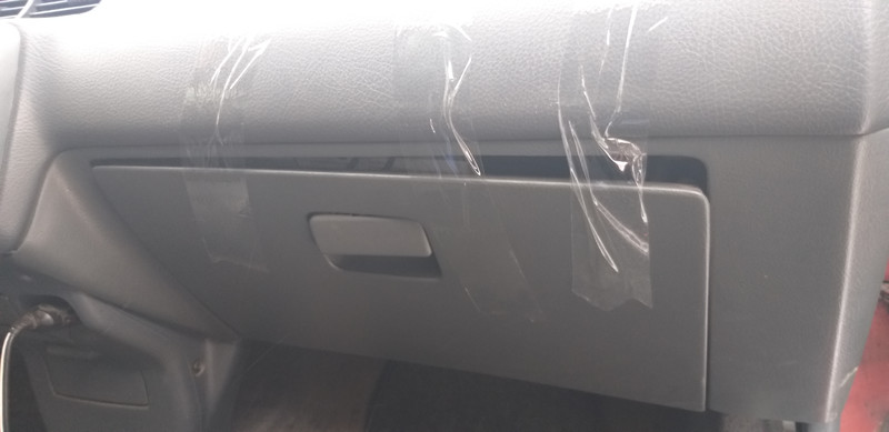 Бардачок Honda Civic  1995 хетчбек 1.5 Бензин Запоріжжя