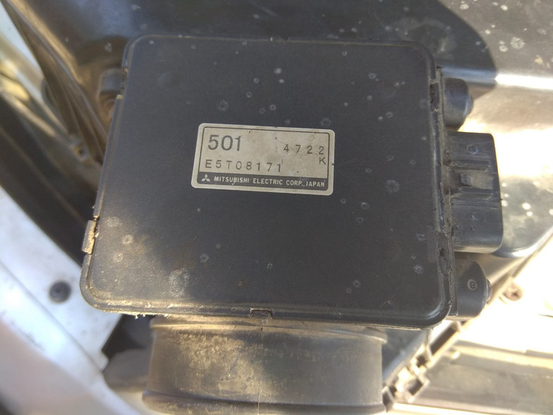 Расходомер воздуха Mitsubishi Galant 8  1998 2.4 Бензин Киев