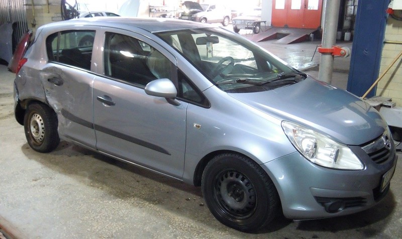 Четверть кузова задняя правая (с лючком бензобака) Opel Corsa  2007 хетчбек 1.2 Бензин 