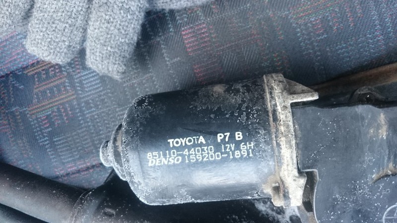 Моторчик стеклоочистителя Toyota Picnic  1998 2.0 Бензин Кременчуг