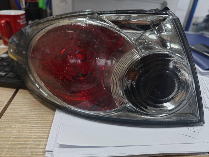 Ліхтар задній правий 220-61971   Mazda 6