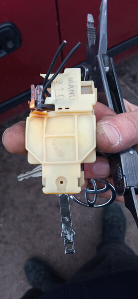 Регулятор оборотов вентилятора печки Toyota Carina  1989 хэтчбек 1.6 Бензин Фастов