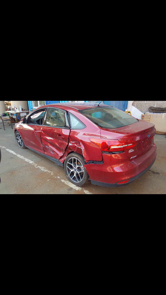 Четверть задняя левая седан Ford Focus 3  2017 2.0 Бензин Луцк
