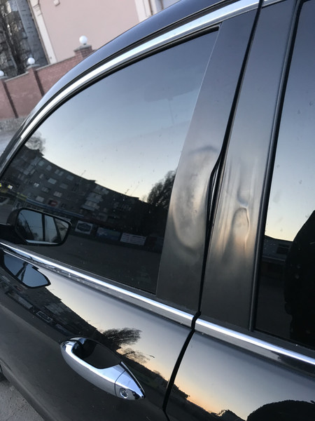 Пластик на левые двери верхний Honda Accord 9 2016 г.  2.4 л бензин Кременчуг