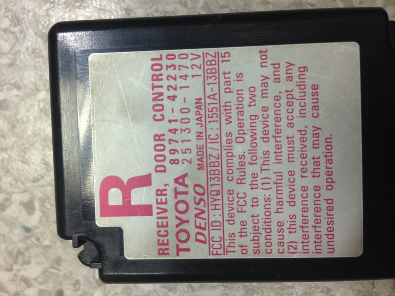 Реле открытия дверей Toyota Rav 4  2008 2.4 Бензин Київ