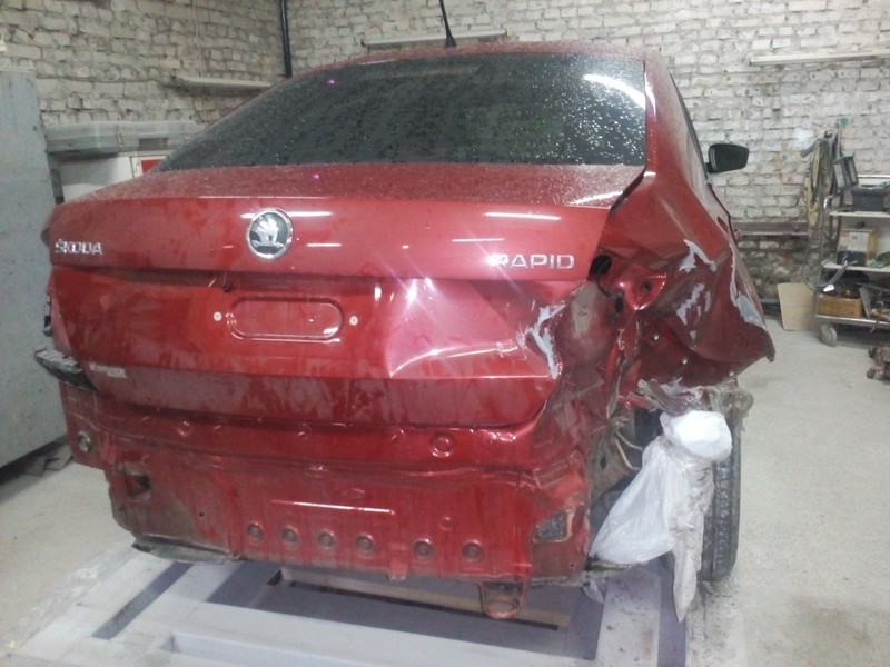Крыло заднее Skoda Rapid  2013 1.2 Бензин Чернигов